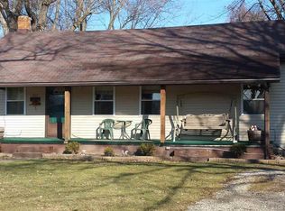 912 Robinson St, Washington, IN 47501