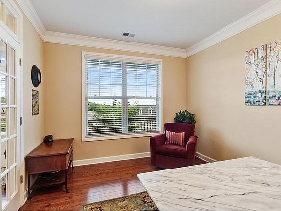 5th image of 4393 Cades Pointe