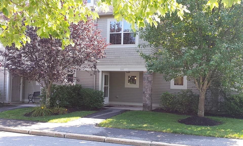 1st image of 1105 Acorn Dr #1105