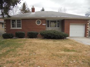 2206 Thornton Lansing Rd, Lansing, IL 60438