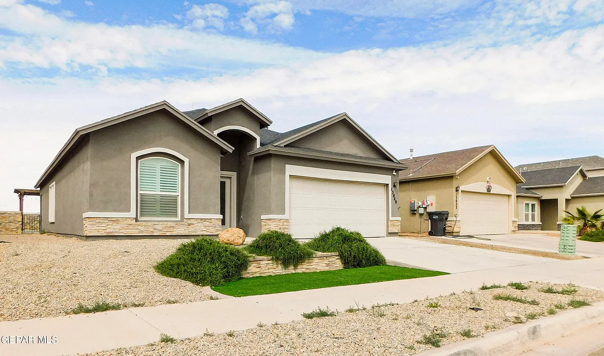 Building Photo - 13849 Sky Harbor Ave