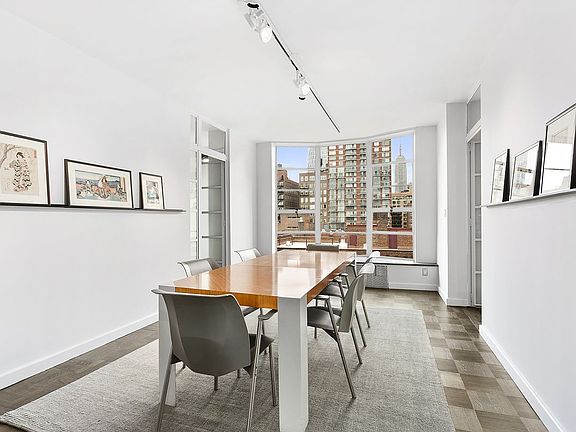 4th image of 37 W 12th St APT 9G