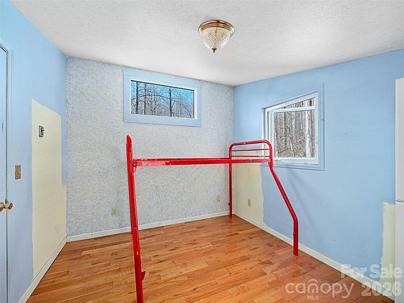 11th image of 966 Waites Hollifield Rd