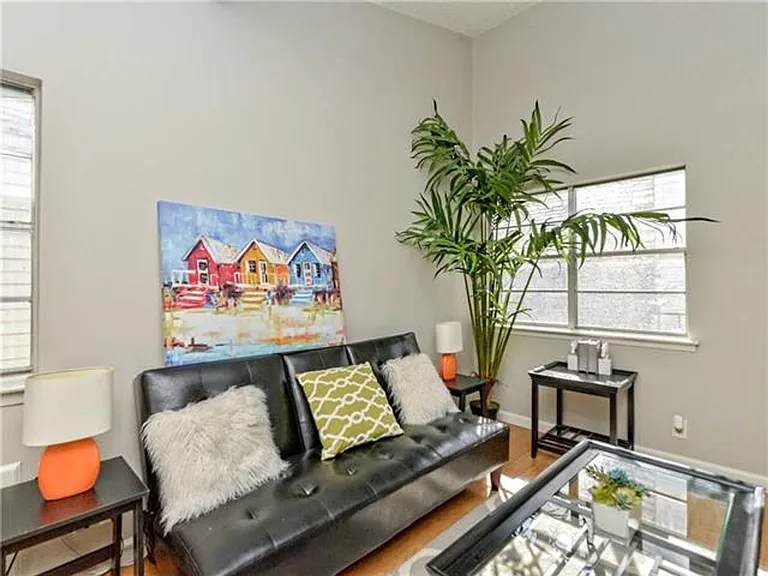 4314 Gillis St — Photo 14