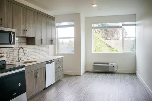 Sellwood: Modern 1-Bedroom Bursting with Contemporary Luxury! Photo 1