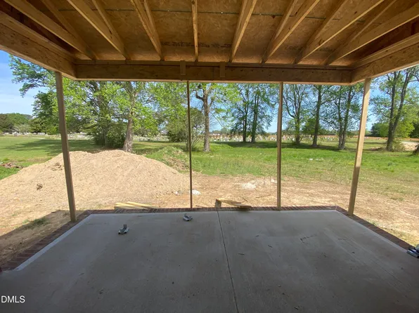 505 N Hillandale Dr, Fremont, NC 27830