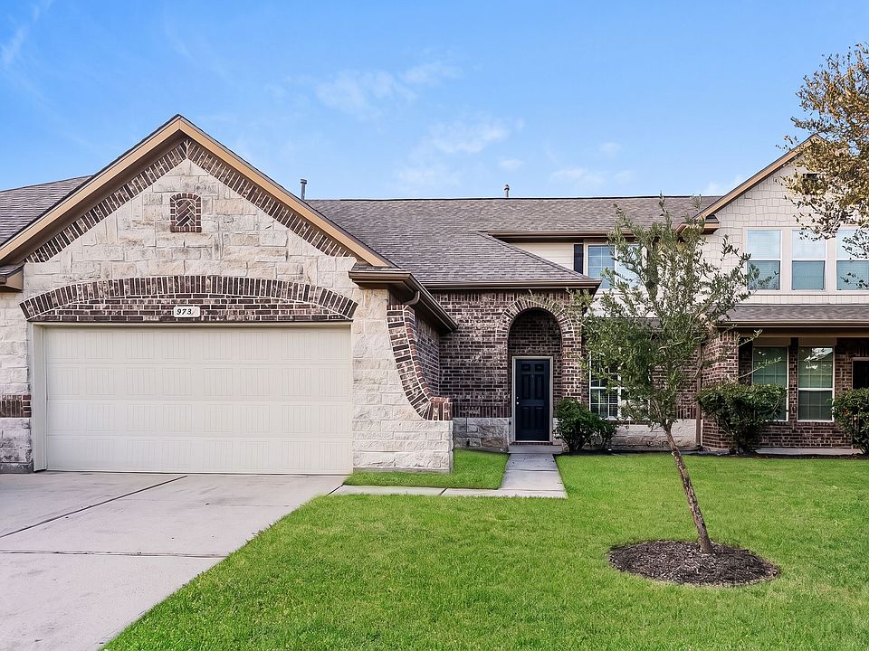 1st image of 9731 Cira Ct