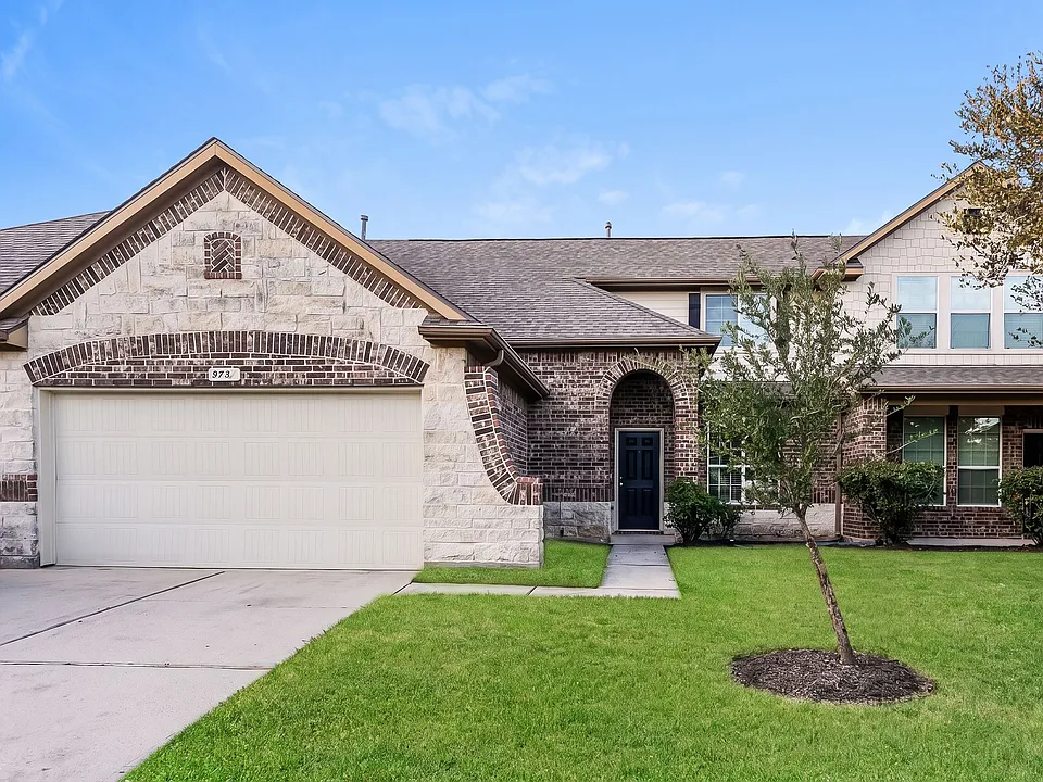 9731 Cira Ct