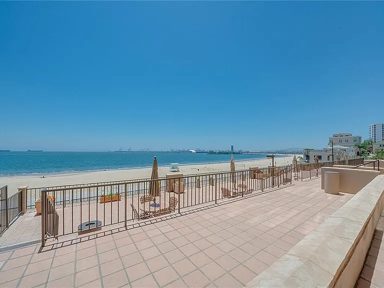 1750 E Ocean Blvd #1103 — Photo 22