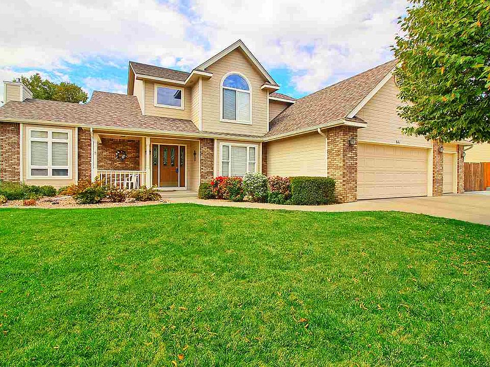 1st image of 641 E Pagosa Dr
