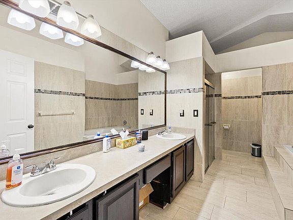 5th image of 7705 Forest Green Ln #0