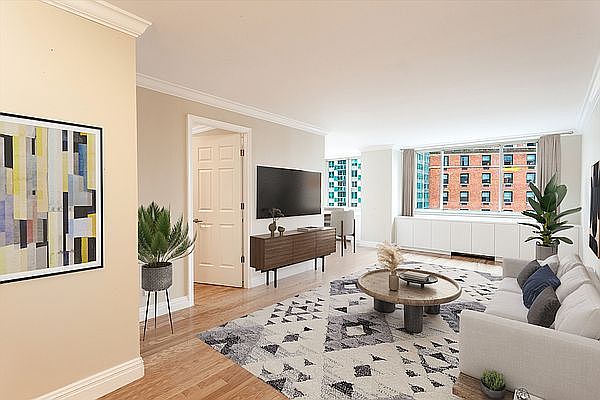 1st image of 30 W 63rd St APT 11M