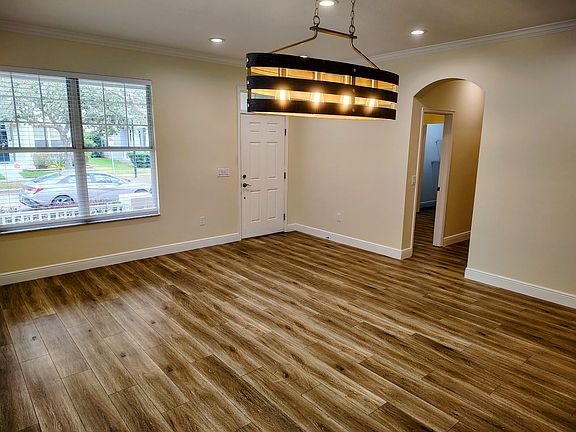 3rd image of 2630 Rainbow Springs Ln