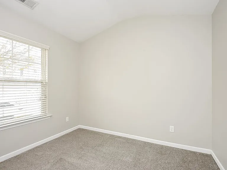 138 Hill Side Way — Photo 13