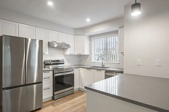 Delair Court B — Photo 3