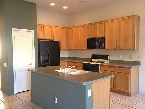 4th image of 8895 N Treasure Mountain Dr