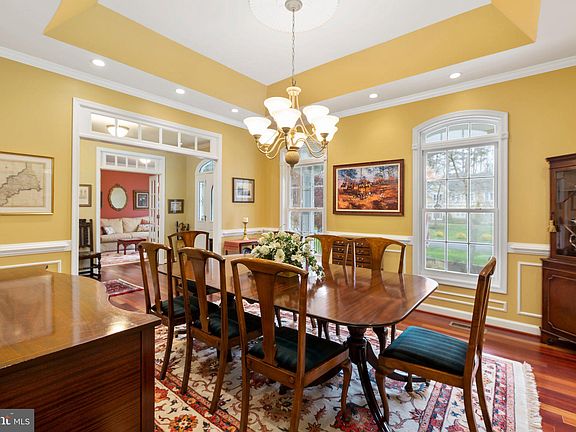 4th image of 10508 Wildbrooke Ct