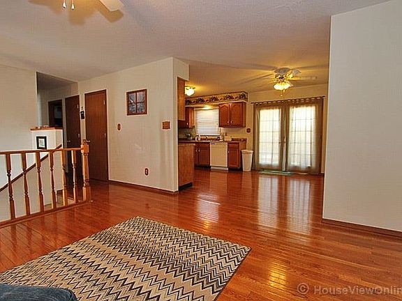 3rd image of 1009 Camino Ct