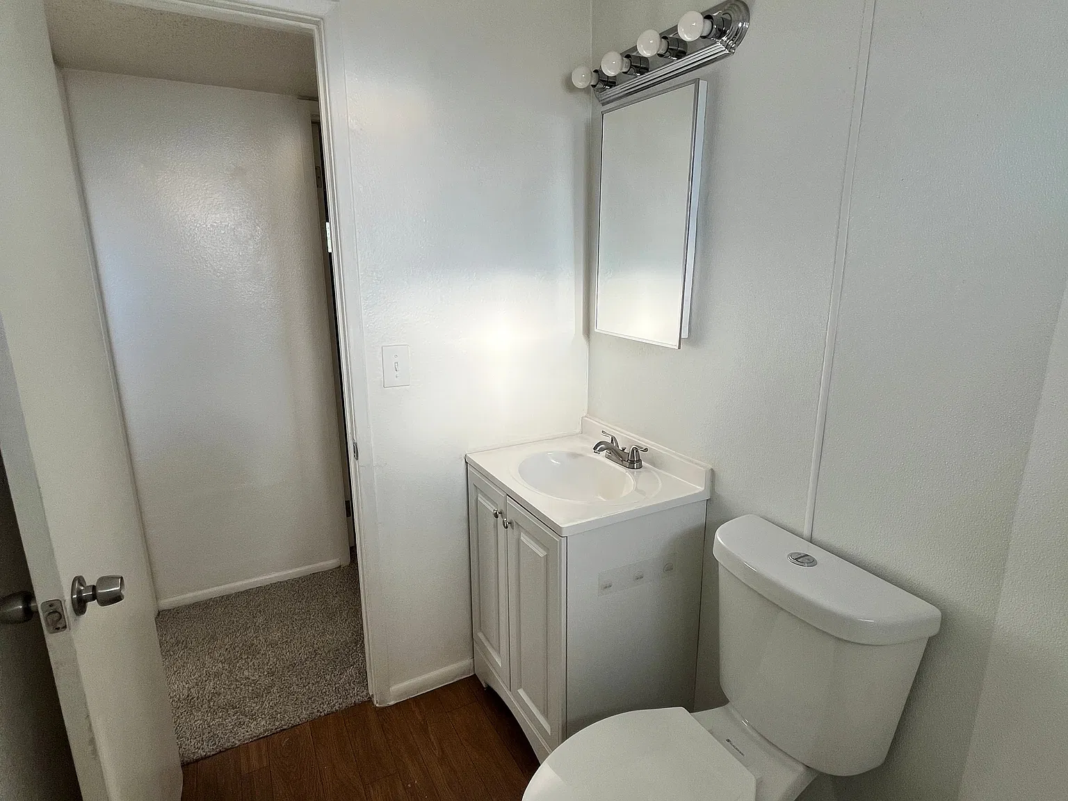 Catalina Vista Apartments — Photo 4