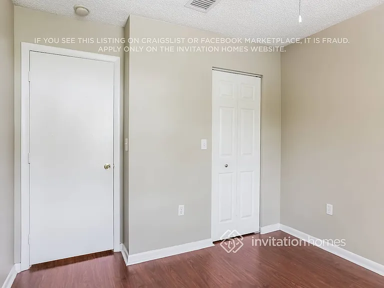 1218 Oakwater Dr — Photo 13