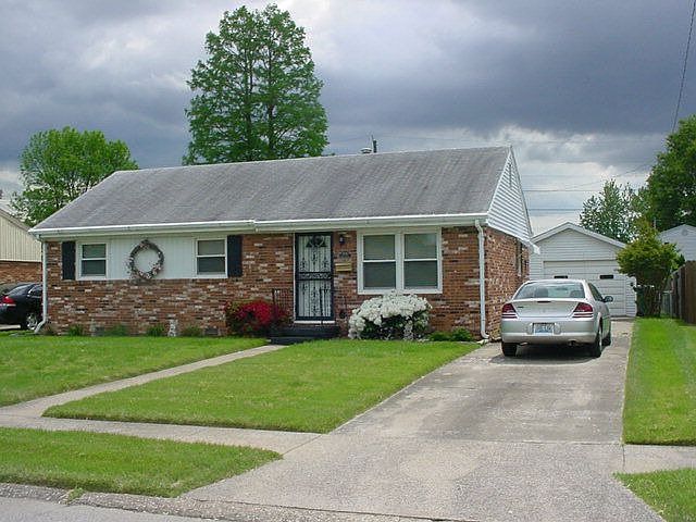 1st image of 306 Holmes Dr