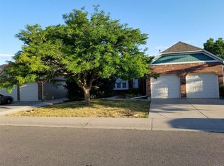 2925 S Andes Way, Aurora, CO 80013