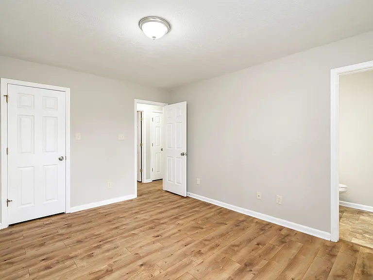 (Achjcp) Brownstone Way Apts (20 Units) - 8 — Photo 16