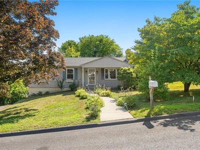 66 Tanglewood Dr, West Warwick, RI, 02893