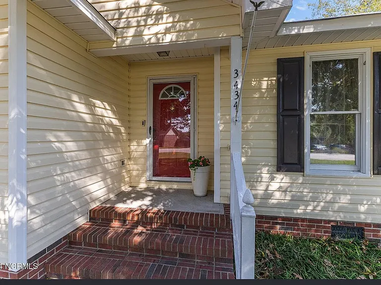 3434 Masters Dr — Photo 3