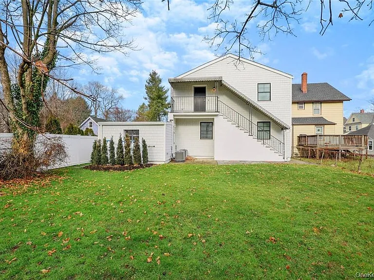 517 Walnut St #B — Photo 29