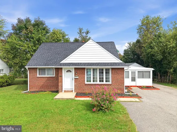 3773 Bridgewater Rd, Brookhaven, PA 19015