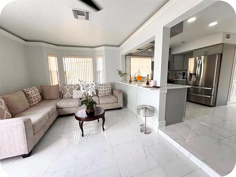 574 Orchid Dr — Photo 8