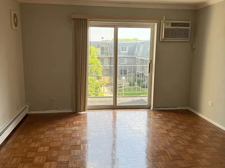 860 Winesap Ct #306 — Photo 5