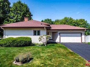 2350 Kings Ct, Marion, IA 52302