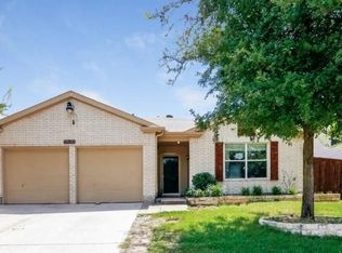 1916 Earnhardt Way, Dallas, TX 75217