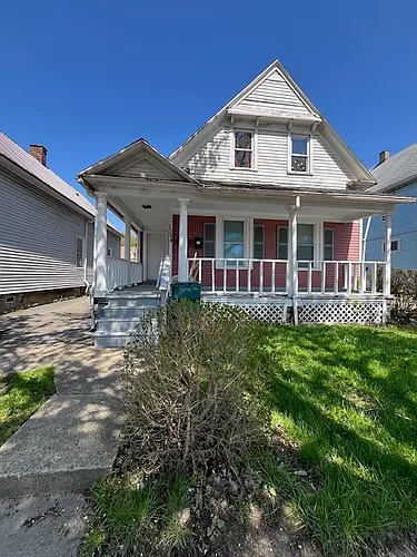 1284 Clifford Ave Photo 1