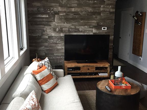 4th image of 185 Church St APT 107