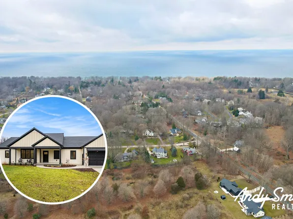 499 Center St, Douglas, MI 49406