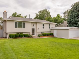 1374 E Old Mission Rd, Sandy, UT 84093