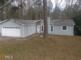 1746 Dunbarton Dr, Lithonia, GA 30058