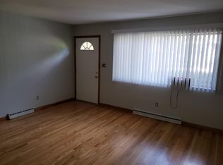 2138 17th St SW, Akron, OH 44314