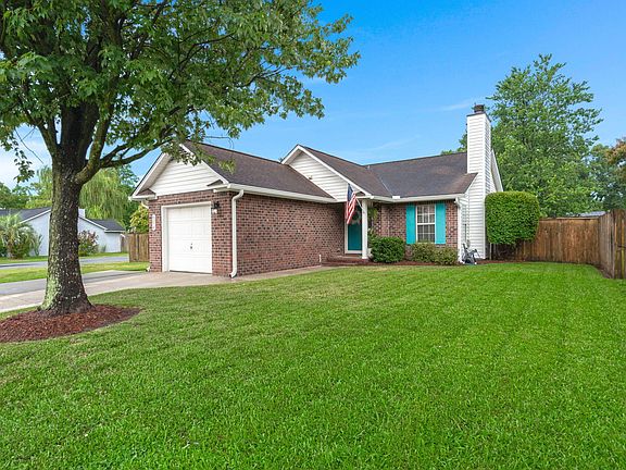 2nd image of 8578 Brookforest Dr