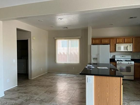 5th image of 8108 Loma Del Ray St
