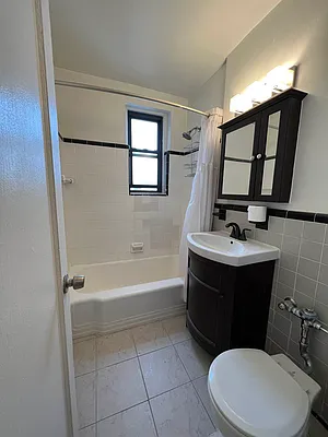 Rented by REAL New York | media 5