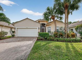 357 NW Springview Loop, Port Saint Lucie, FL 34986