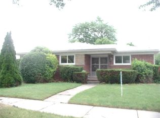 23680 Radclift St, Oak Park, MI 48237
