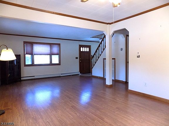 5th image of 21 Romondt Rd