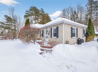 25 Henry St, Mohawk, NY 13407