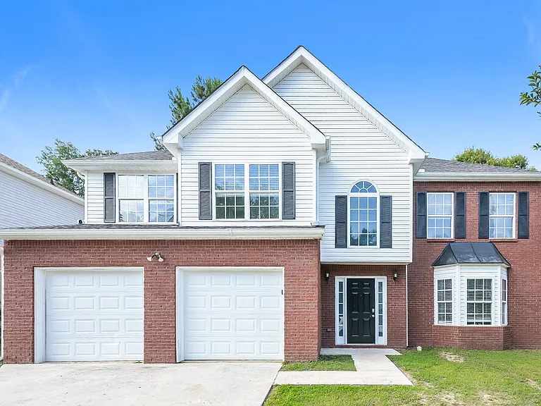 7023 Red Maple Ln — Photo 1