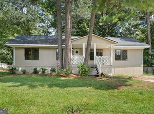 361 Hemlock Ln, Locust Grove, GA 30248